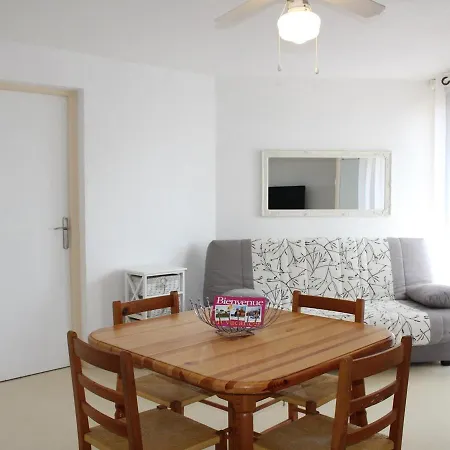 Apartment Gruissan, 3 Pieces, 6 Personnes - Fr-1-229-760